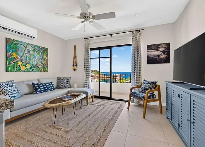 Ocean View With Spacious Terrace Hébergement de vacances