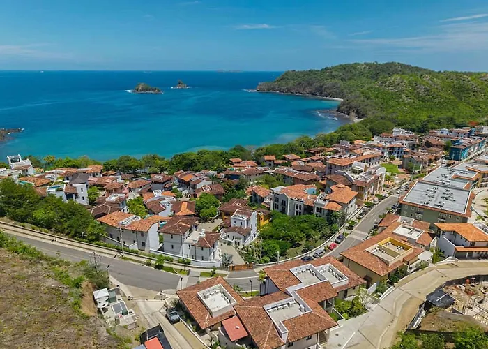 Hébergement de vacances Ocean View With Spacious Terrace *